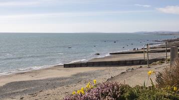 Cottage | Beach | Beach nearby