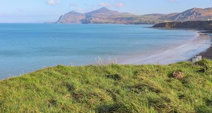 25 Langlands Terrace