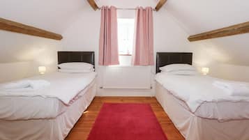 3 bedrooms, individually decorated, individually furnished, free WiFi