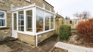 Cottage | Interior