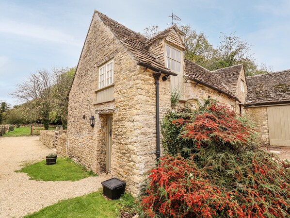 Cottage | Interior - The Clock Tower (Cirencester)