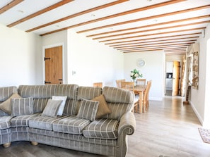 Cottage | Interior - Tyn Towyn - Ty Gwyrdd (Holyhead)