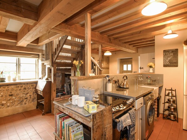 คอทเทจ | ครัวส่วนตัว | ตู้เย็น, เตาประกอบอาหาร, เครื่องครัว/จาน/ช้อนส้อม