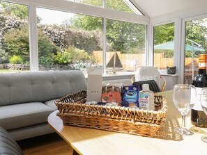 Interior - Clyd Fan (Harlech)