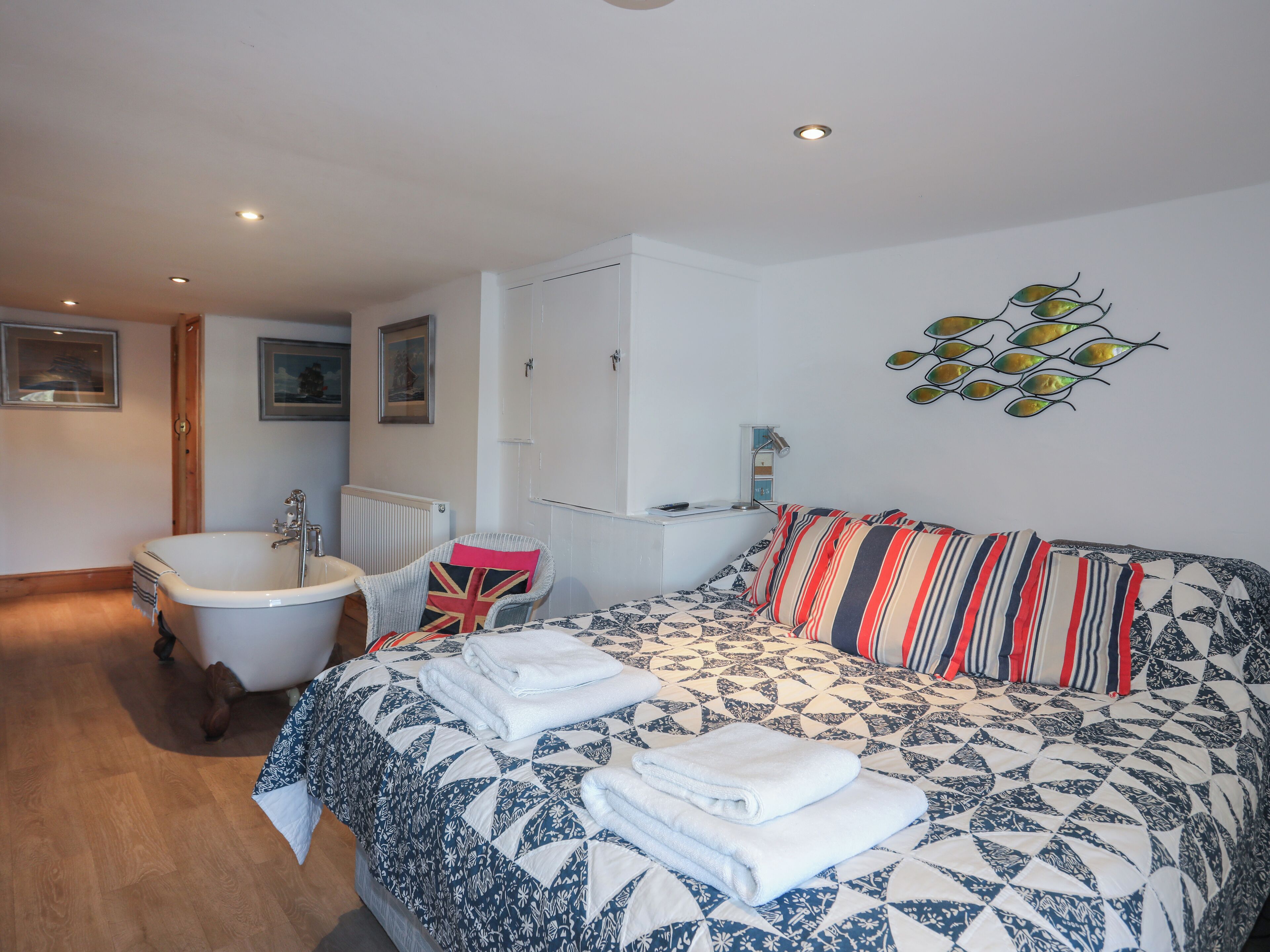 2 soverom, individuelt dekorert og individuelt innredet