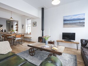 Stuga | Vardagsrum | Tv och dvd-spelare