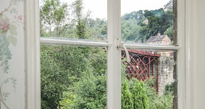 Bridge View Cottage