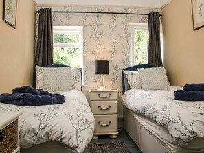 Interior - Bridge View Cottage (Telford)