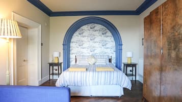 Cottage | 3 bedrooms, individually decorated, individually furnished, free WiFi