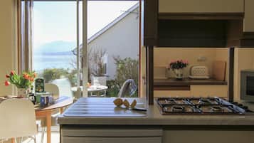 Casa de campo | Cozinha privada | Cooktop, lava-louças, cadeirão de bebê
