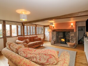 Cottage | Living room - The Granary (Hereford)