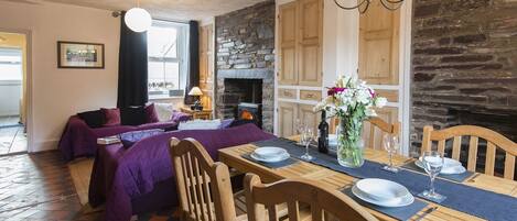 Cottage | Interior