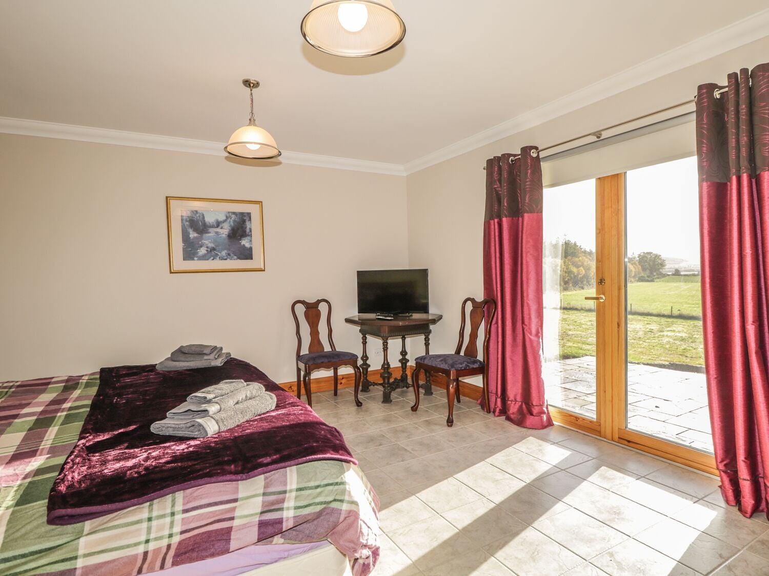 Cottage | Interior