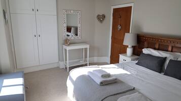 Ferienhaus | 3 Schlafzimmer, kostenloses WLAN, individuell dekoriert