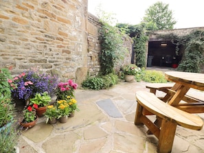 Cottage | Interior - Grange House (Skipton)