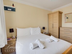 Cottage | 2 bedrooms, individually decorated, individually furnished, free WiFi - Bridge Apartment (Weymouth)