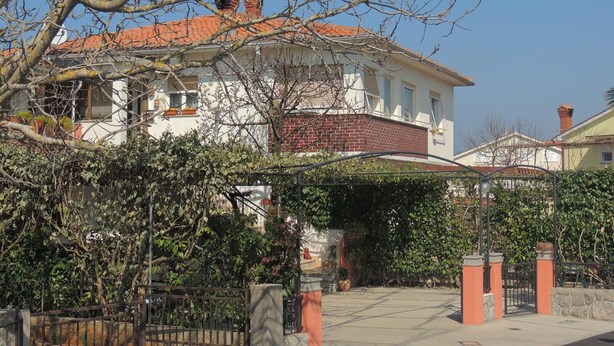 Unclassified image, 1 of 19, button - Apartment Ivan (Malinska-Dubasnica)