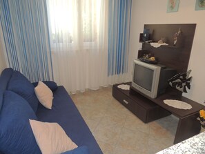 Living area - Apartment Ivan (Malinska-Dubasnica)