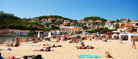 Platja a a prop