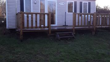 Mobile Home, 2 Bedrooms | Terrace/patio