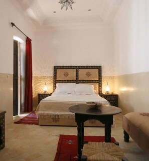 Habitación doble | Wifi gratis y ropa de cama 