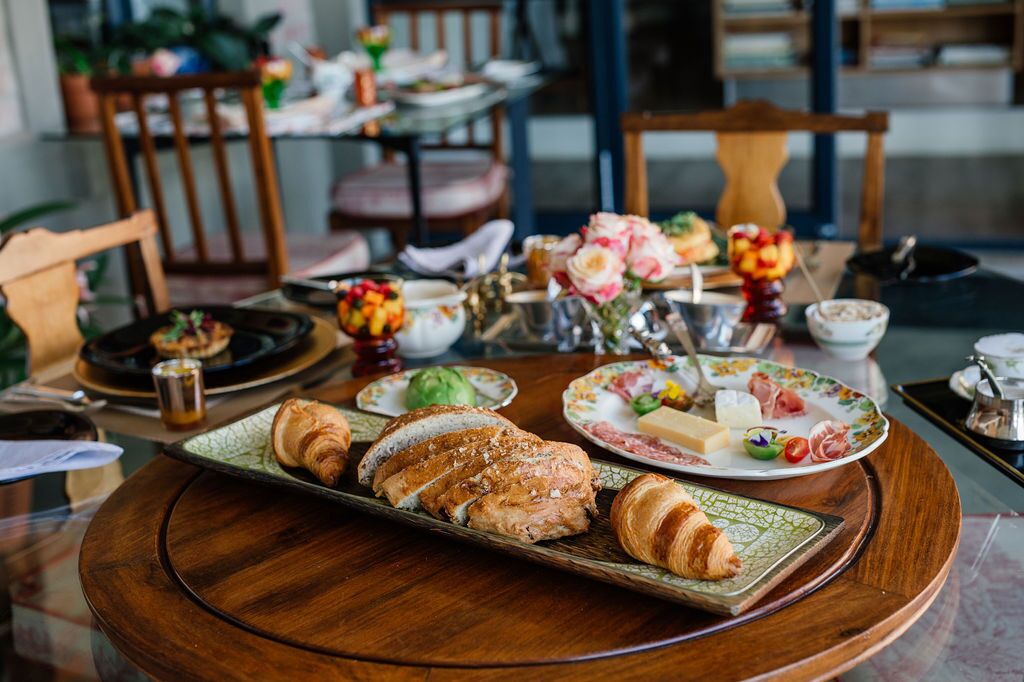 Desayuno continental incluido todos los días 