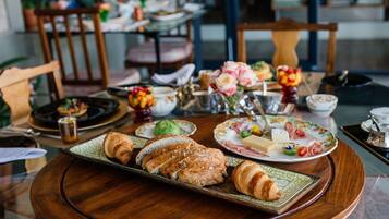 Gratis kontinental morgenmad hver dag