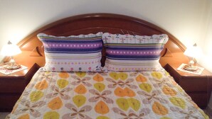 House | 3 bedrooms, iron/ironing board, individually furnished, bed sheets - Majestic view Home just under Meteora Unesco Site (Kalabaka)