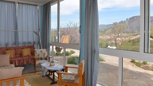 House | Living area | TV - Majestic view Home just under Meteora Unesco Site (Kalabaka)