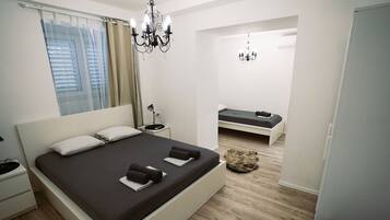 Residence Apartment 1 | Desk, free WiFi, bed sheets