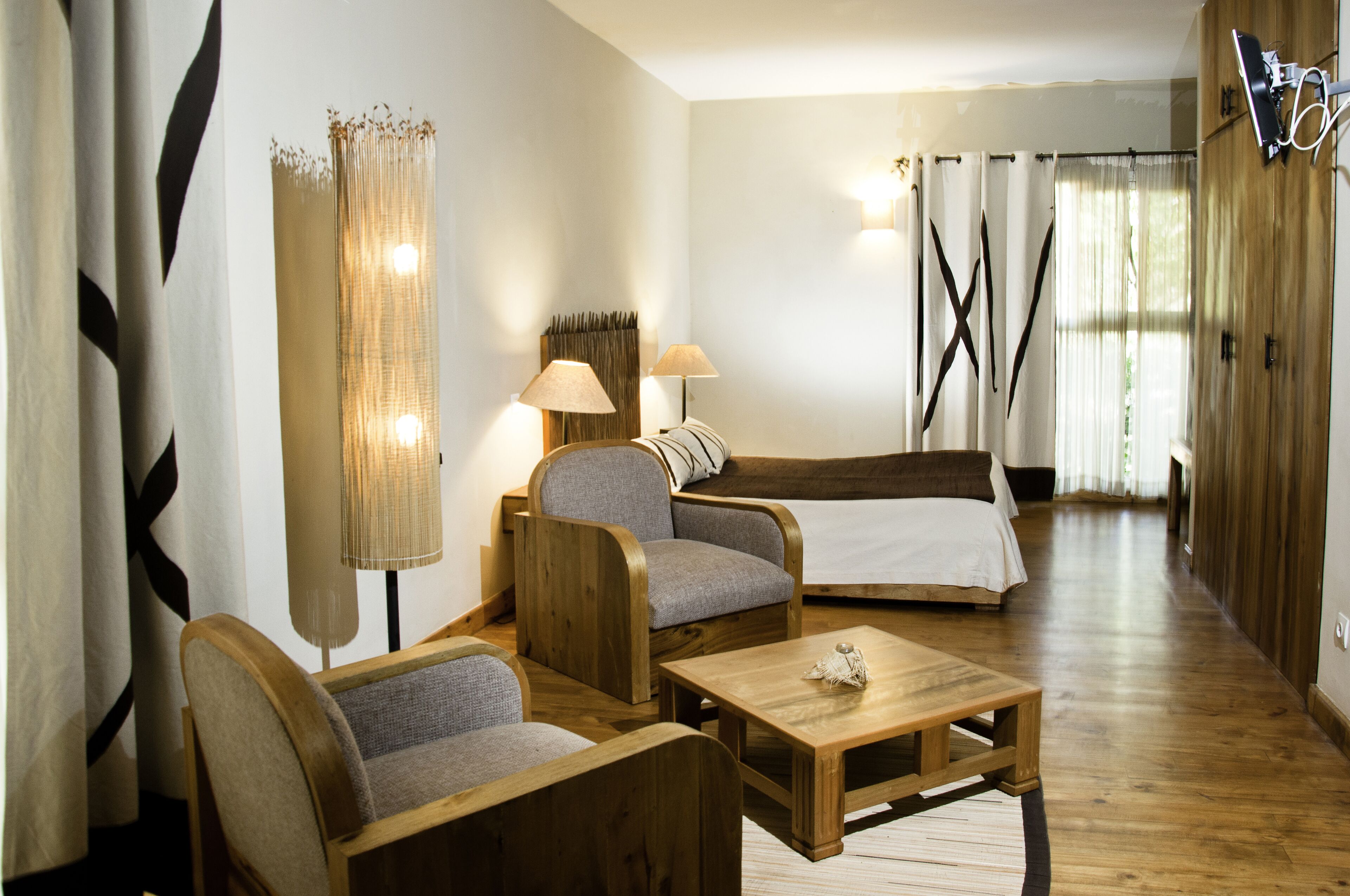 suite | 1 bedroom, in-room safe, blackout curtains, soundproofing