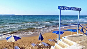 Unclassified image, 5 of 29, button - Mary's Cute Apartment Steps From The Beach (Hersonissos)
