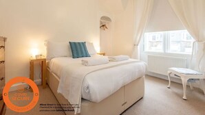 Comfort House | 3 bedrooms, premium bedding, laptop workspace, WiFi (free)
