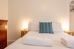 3 Schlafzimmer, hochwertige Bettwaren, laptopgeeigneter Arbeitsplatz