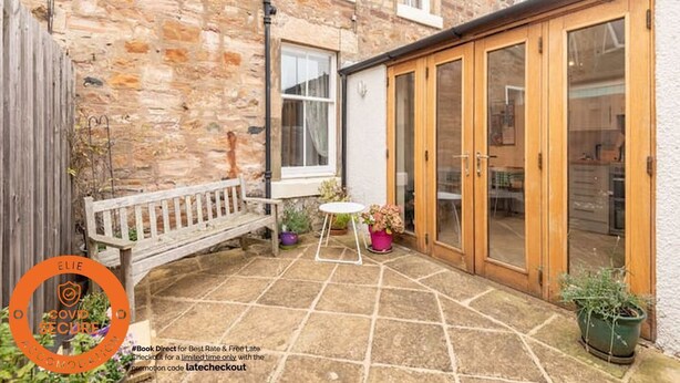 Comfort House | Terrace/patio