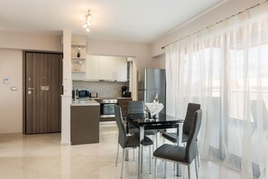 Apartment | In-room dining