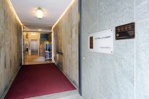Hallway - Hotel Unger (Stuttgart)