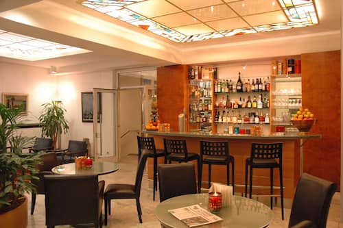 酒吧(店内)