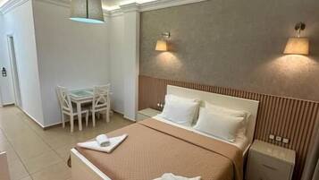 Deluxe Double Room, Balcony, Sea View | In-room safe, desk, soundproofing, free WiFi