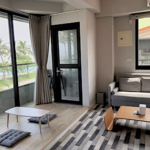 Habitación doble, 1 cama King size | Escritorio, wifi gratis y ropa de cama 