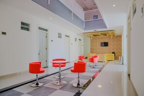 Interior detail - Hotel O Universitas Brawijaya Near Mall Dinoyo (Malang)