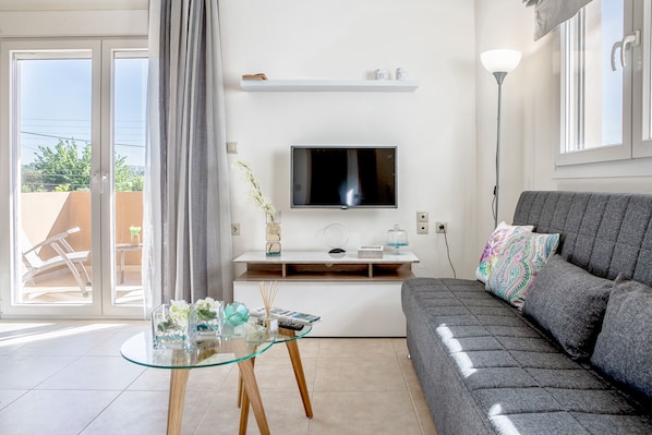 아파트 | 거실 공간 | 평면 TV