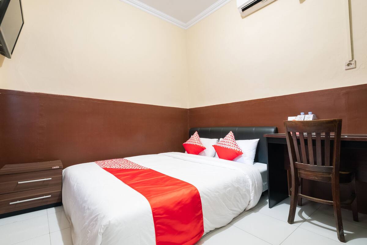 Deluxe Double Room | 1 bedroom, desk, free WiFi, bed sheets