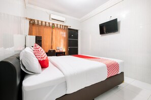 Estudio familiar | Escritorio, wifi gratis y ropa de cama 