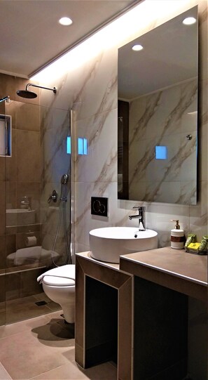 Apartment | Badezimmer