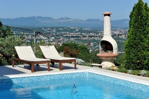 Piscine extérieure