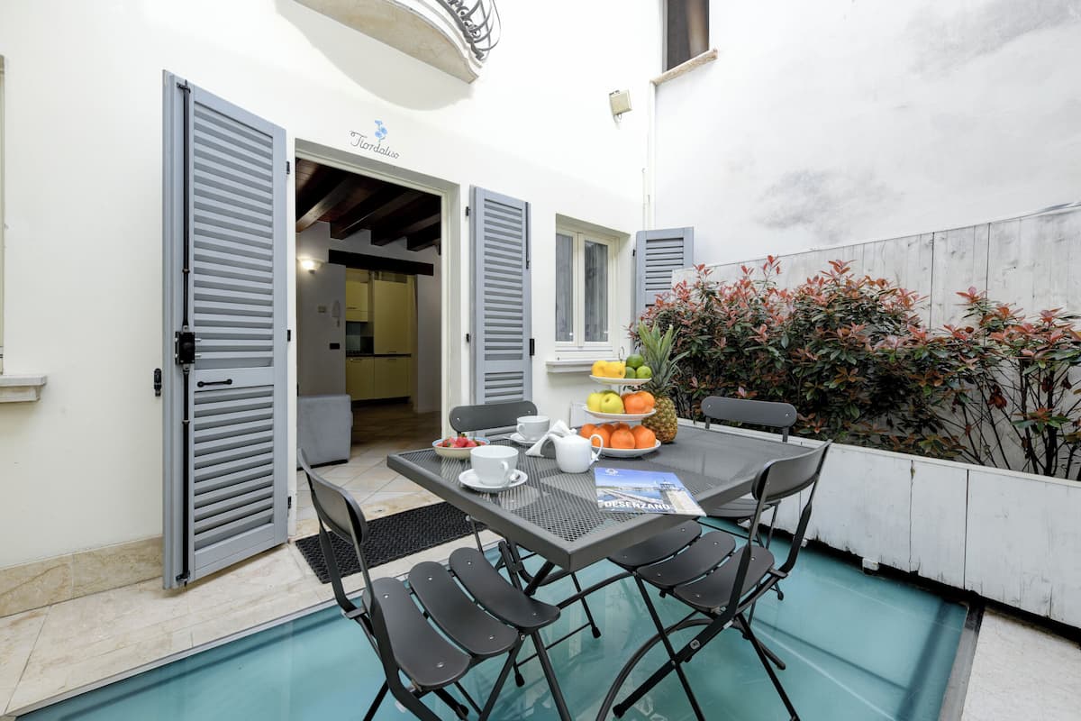 Classic Condo, 1 Bedroom, Private Bathroom, Annex Building | Terrace/patio