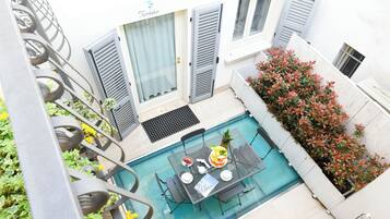 Classic Condo, 1 Bedroom, Private Bathroom, Annex Building | Terrace/patio
