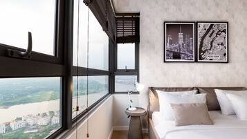 2 bedrooms, desk, iron/ironing board, free WiFi