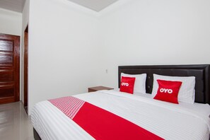 Deluxe Double Room | 1 bedroom, desk, free WiFi, bed sheets